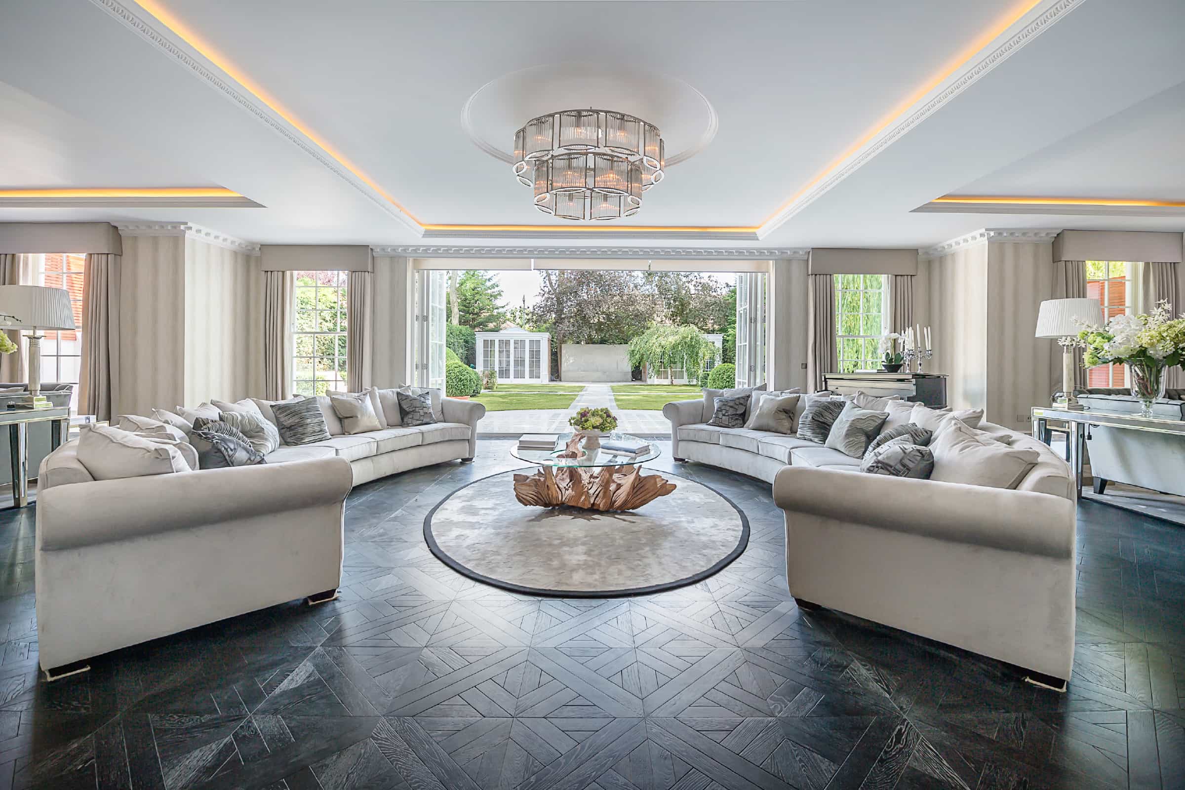 queens-ride-interieur-london-2